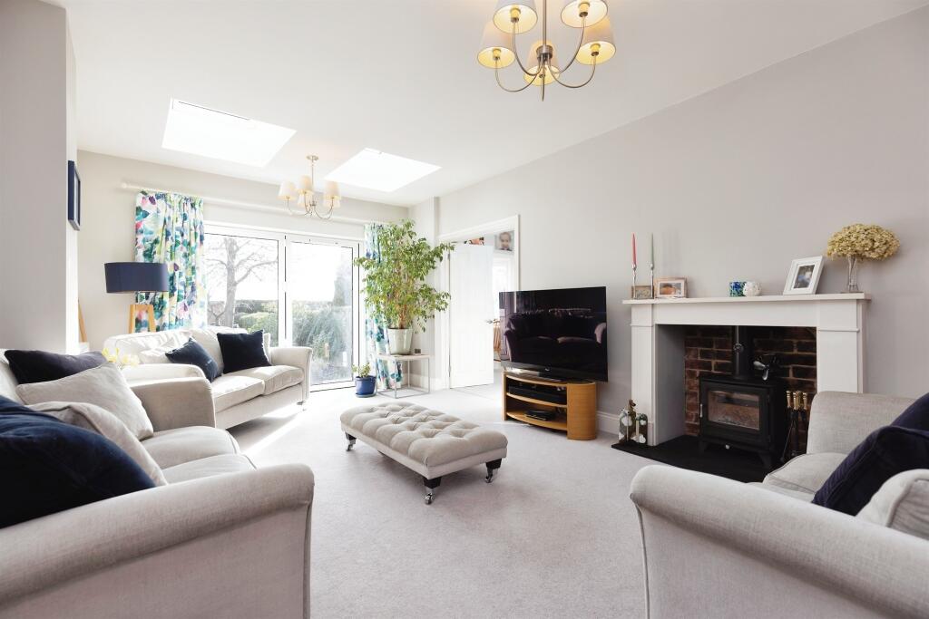 Additional property image - Glasshouse Lane, Kenilworth