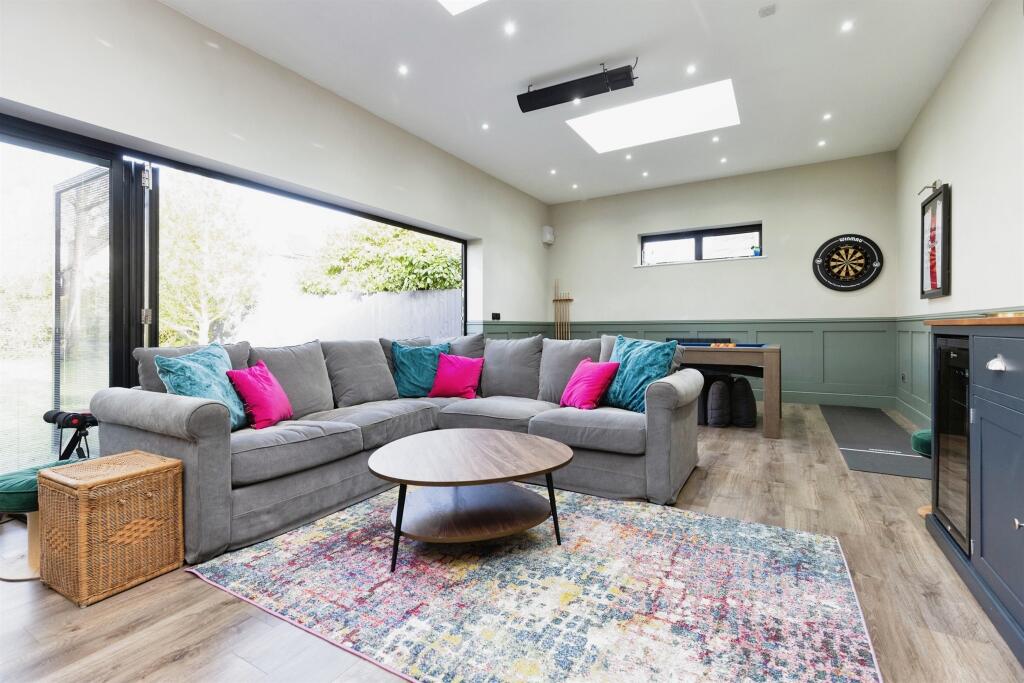 Additional property image - Glasshouse Lane, Kenilworth