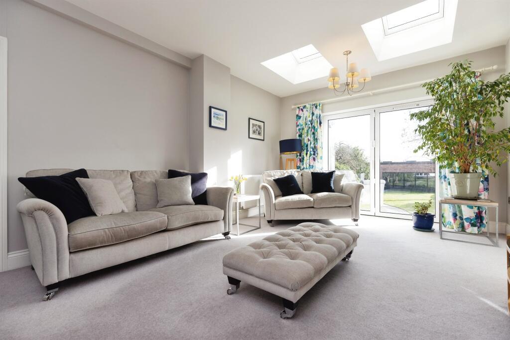Additional property image - Glasshouse Lane, Kenilworth