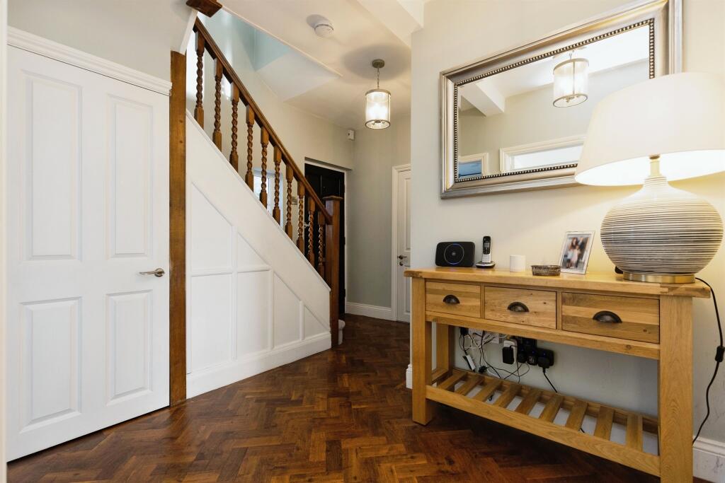 Additional property image - Glasshouse Lane, Kenilworth