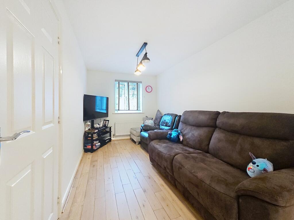 Additional property image - Dalehouse Lane, Kenilworth