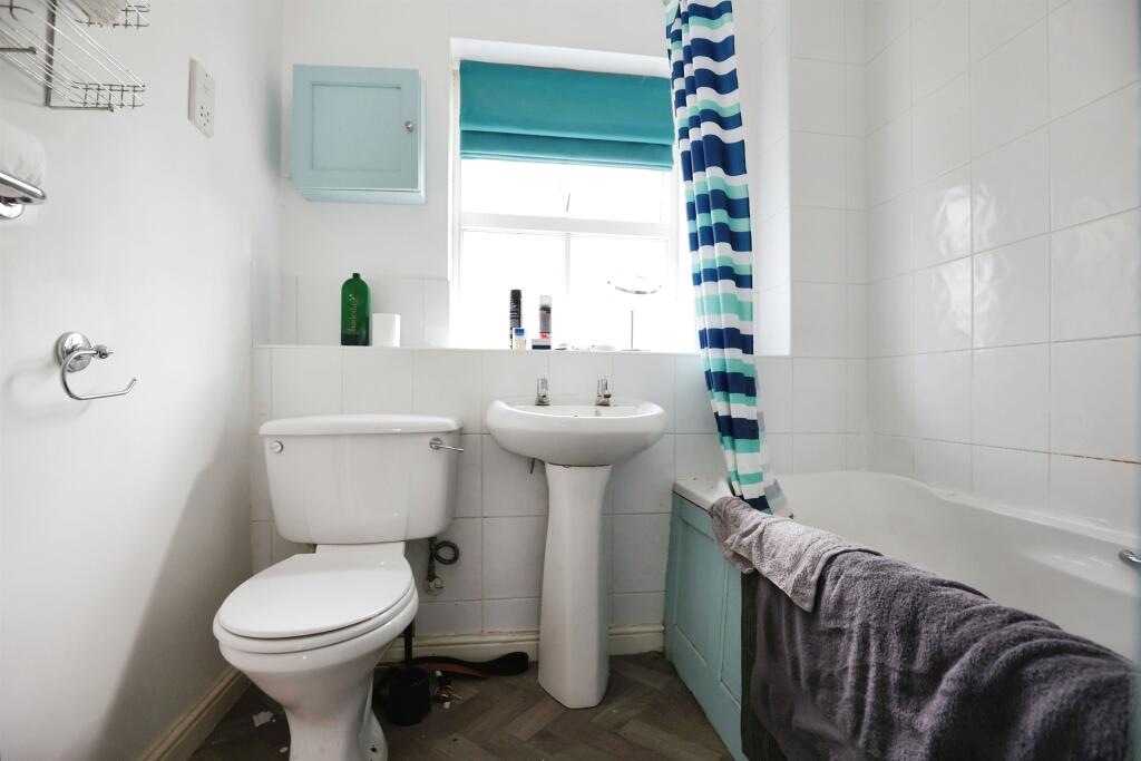 Additional property image - Swift Close, Kenilworth