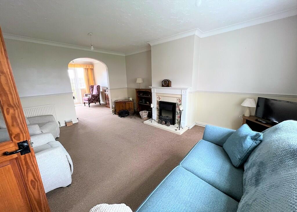 3 bedroom cottage for sale in The Street, Hickling, NR12