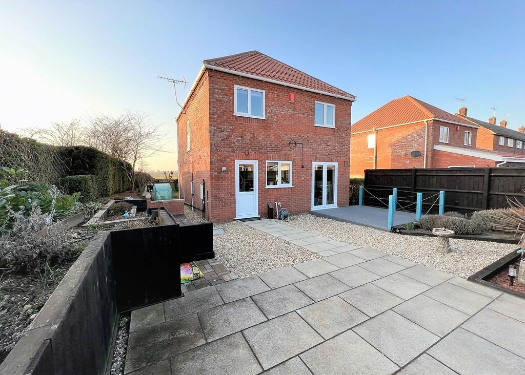 3 bedroom detached house for sale in Greens Road, North Walsham, NR28