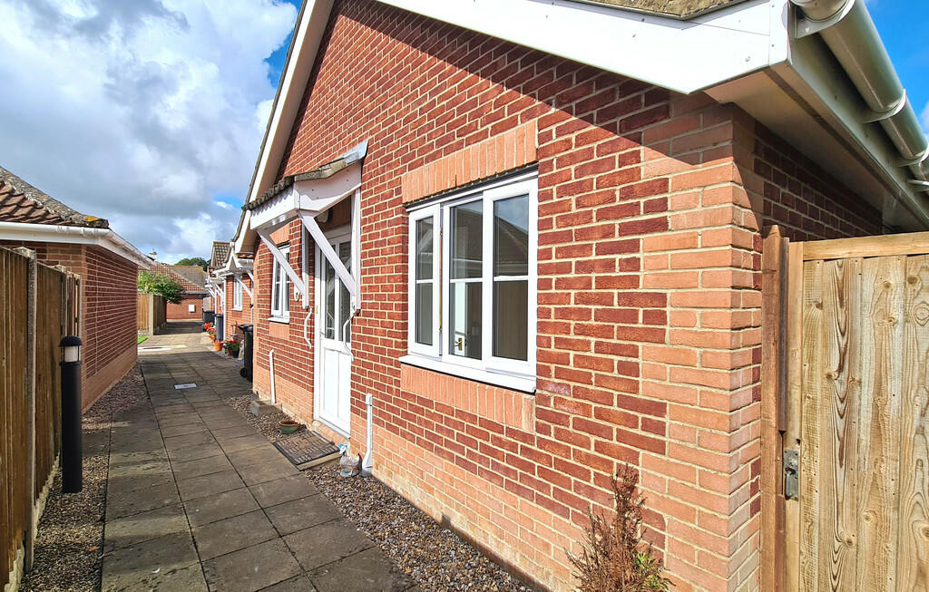 Main image of property: Glaven Close, North Walsham