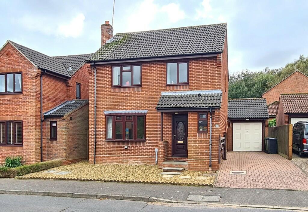 Main image of property: Chestnut Avenue, North Walsham