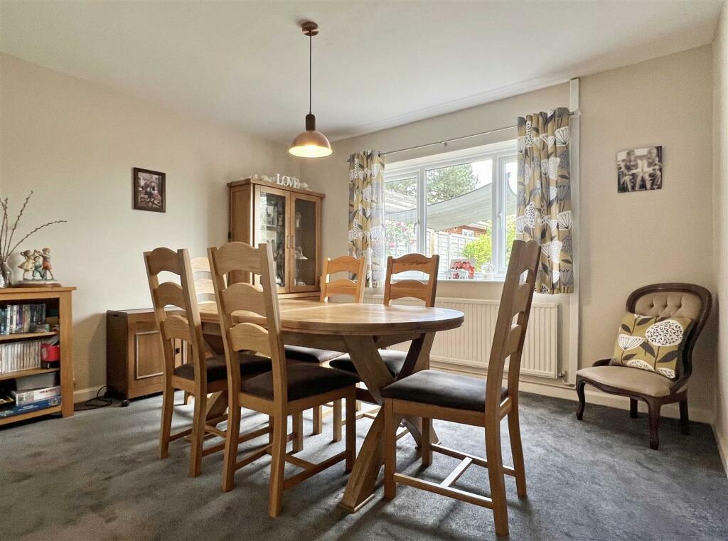 Additional property image - London Road, Black Notley