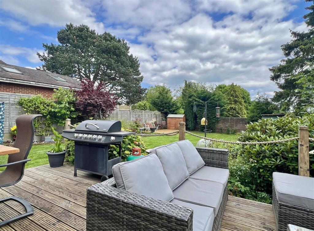 Additional property image - London Road, Black Notley