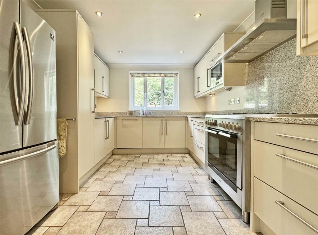 Additional property image - Off London Road, Great Notley, Braintree