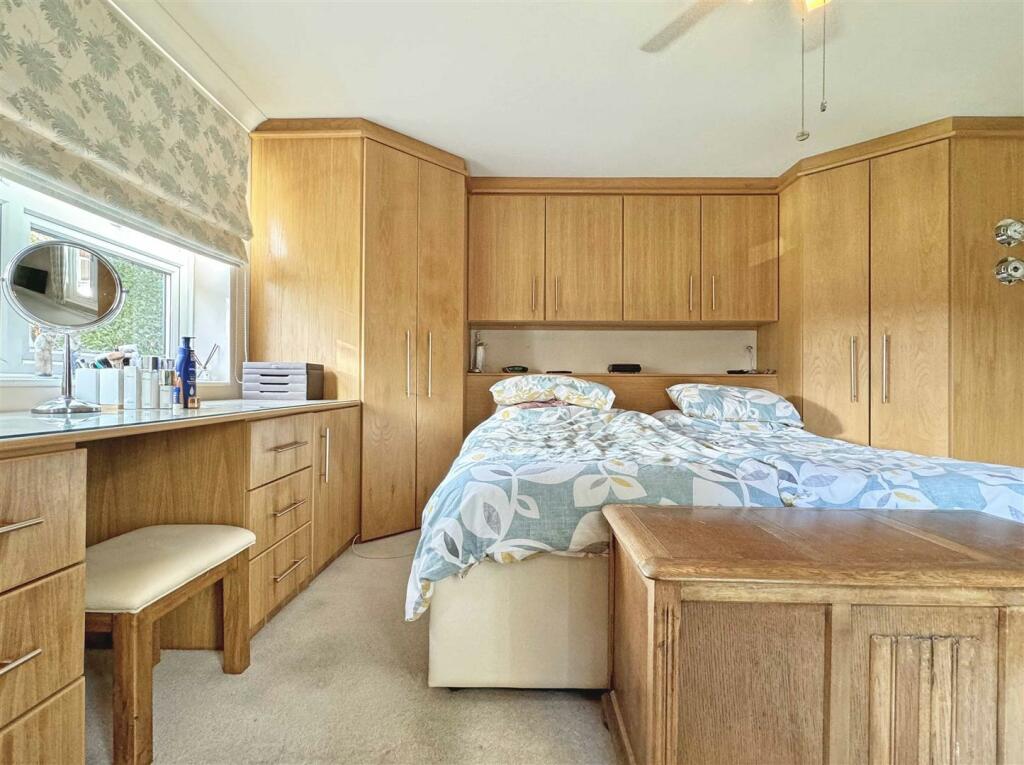Additional property image - Gransmore Green, Felsted, Dunmow