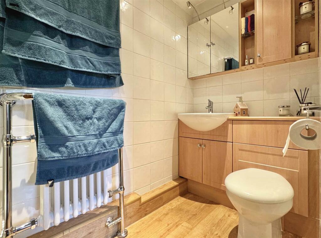 Additional property image - Gransmore Green, Felsted, Dunmow