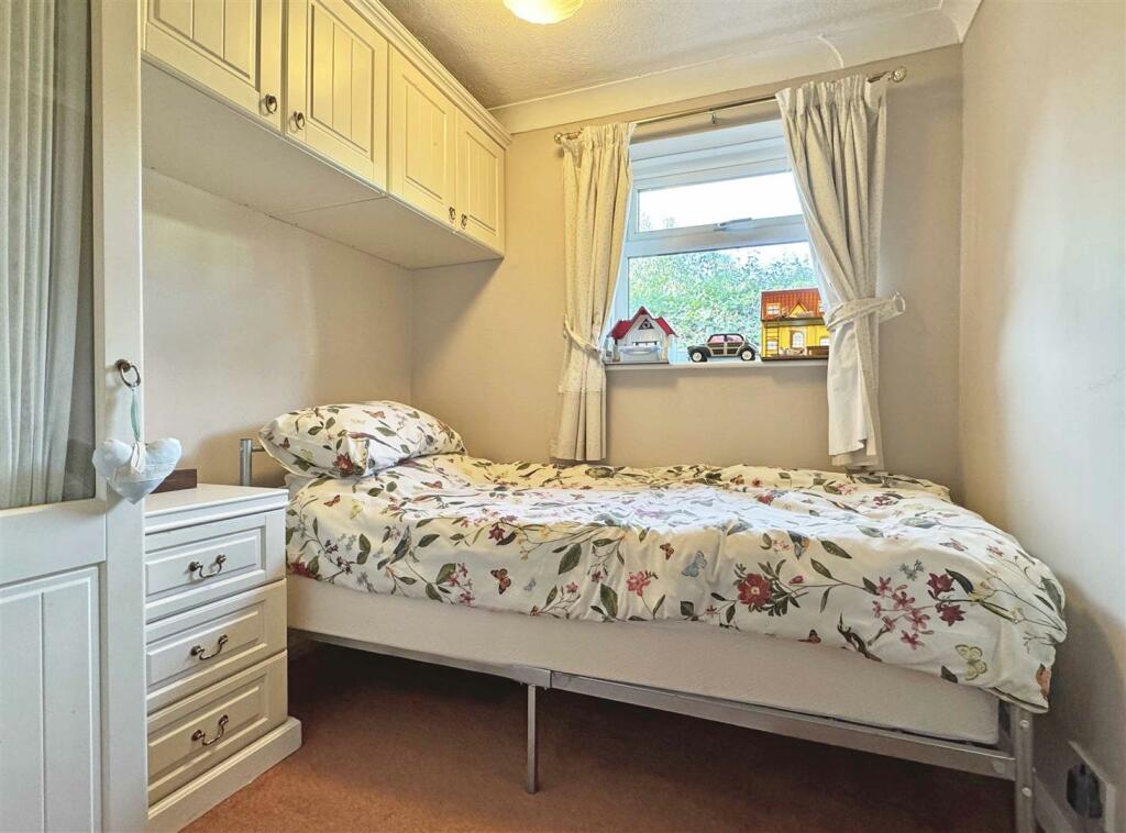 Additional property image - Gransmore Green, Felsted, Dunmow