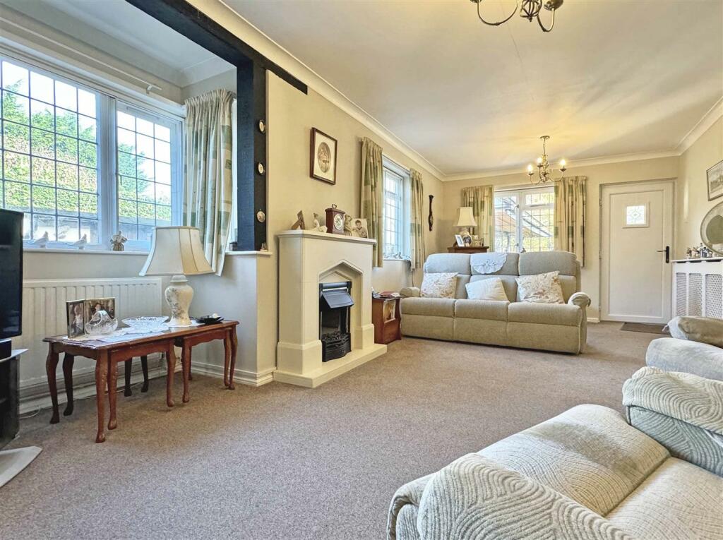 Additional property image - Gransmore Green, Felsted, Dunmow