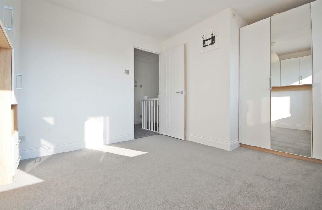 Additional property image - Pochard Way, Great Notley, Braintree