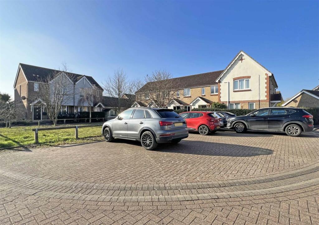 Additional property image - Pochard Way, Great Notley, Braintree