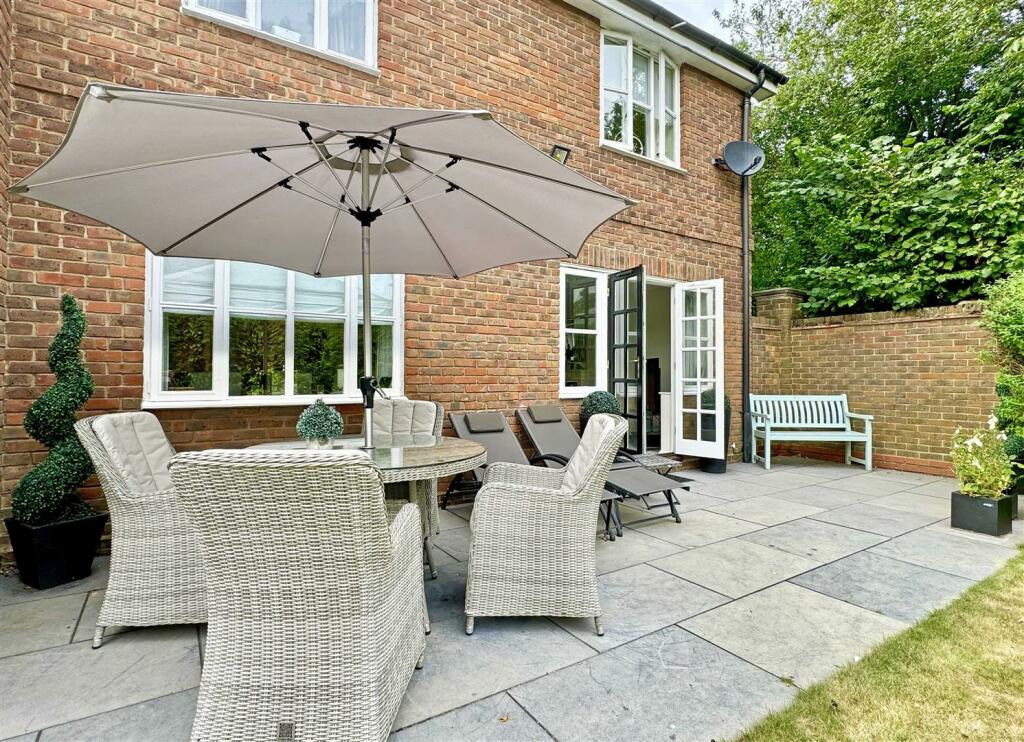 Additional property image - Hidcote Way, Great Notley, Braintree
