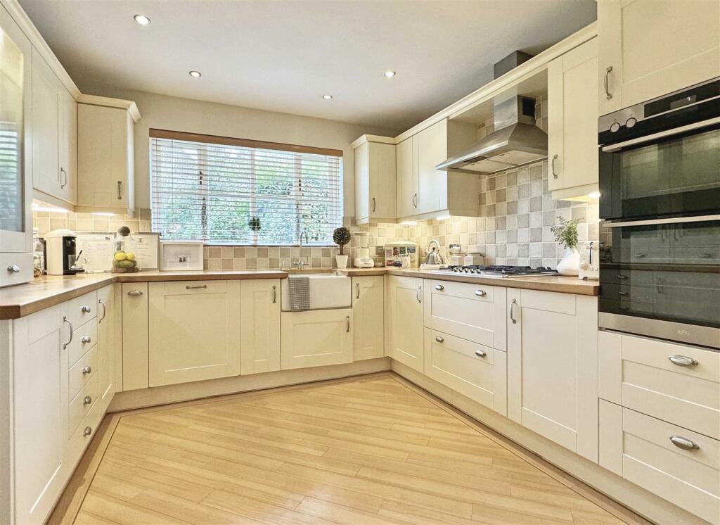 Additional property image - Hidcote Way, Great Notley, Braintree