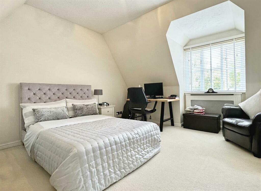 Additional property image - Hidcote Way, Great Notley, Braintree