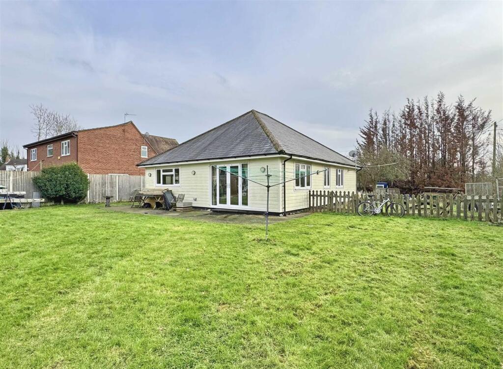 Additional property image - Chapel End, Broxted, Dunmow