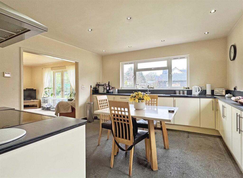 Additional property image - Chapel End, Broxted, Dunmow