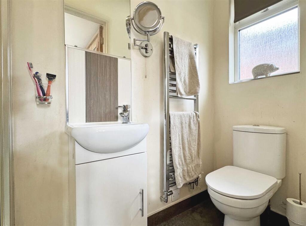 Additional property image - Chapel End, Broxted, Dunmow