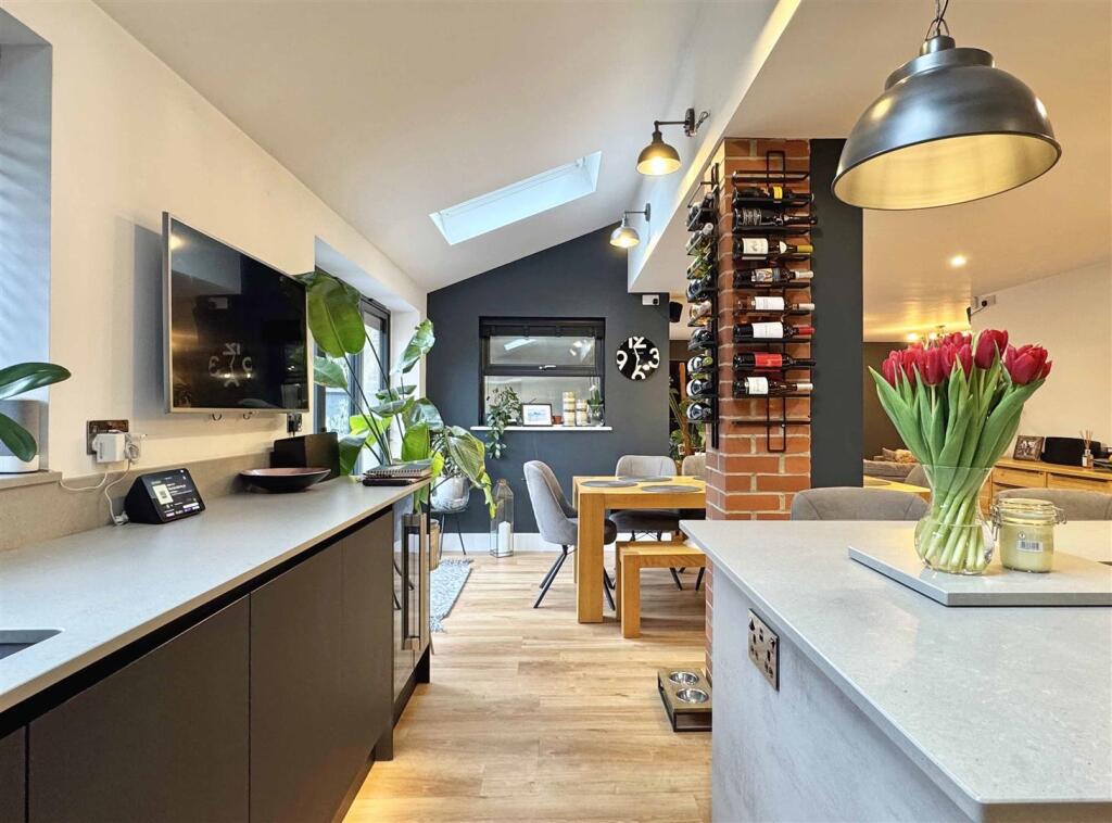 Additional property image - Grantham Avenue, Great Notley, Braintree