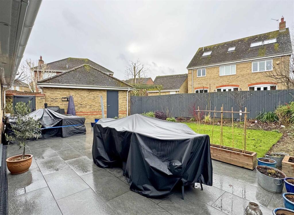 Additional property image - Grantham Avenue, Great Notley, Braintree
