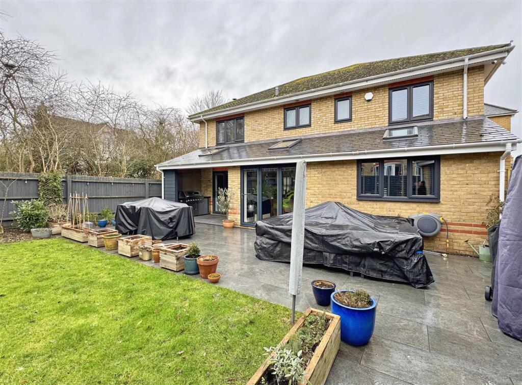 Additional property image - Grantham Avenue, Great Notley, Braintree