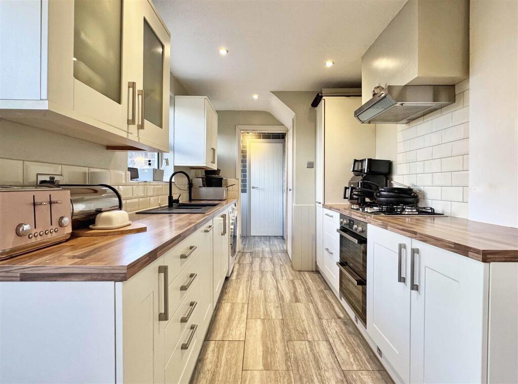 Additional property image - Beech Road, Rivenhall, Witham