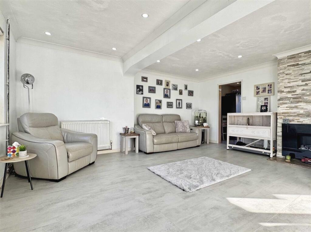 Additional property image - Beech Road, Rivenhall, Witham