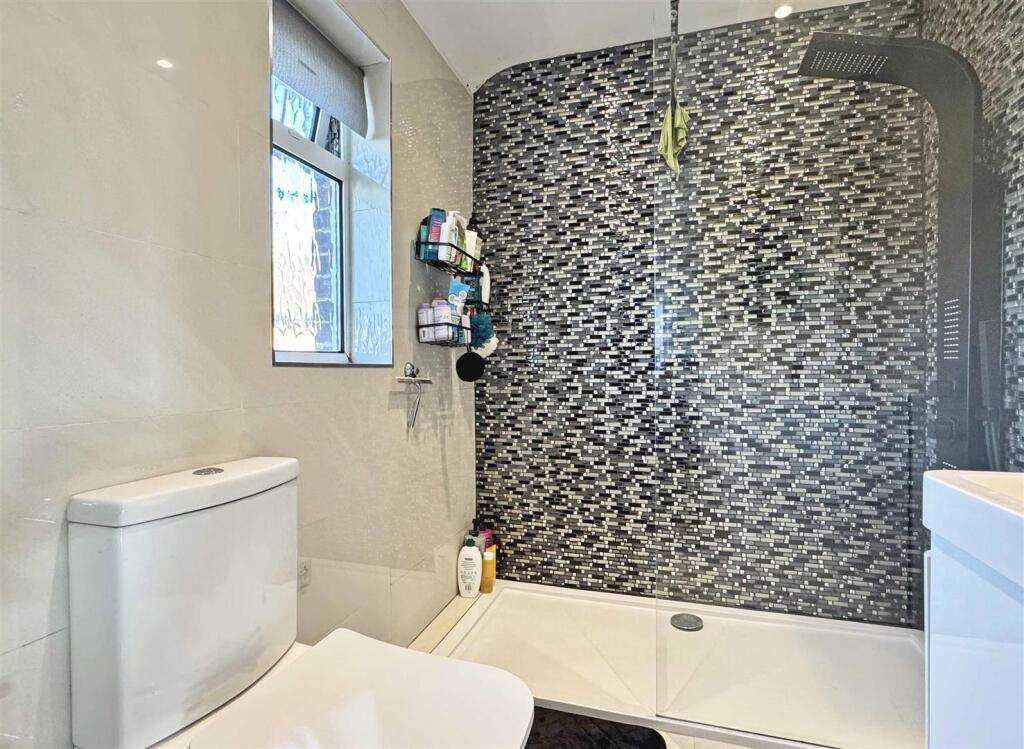 Additional property image - Beech Road, Rivenhall, Witham