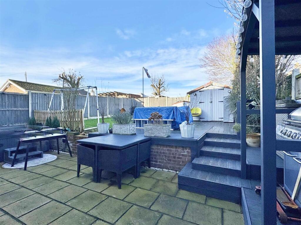 Additional property image - Beech Road, Rivenhall, Witham
