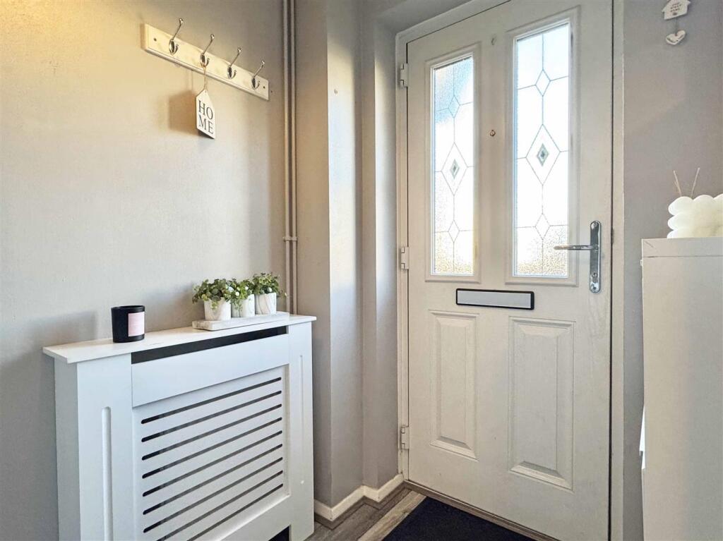 Additional property image - Dunoon Close, Braintree