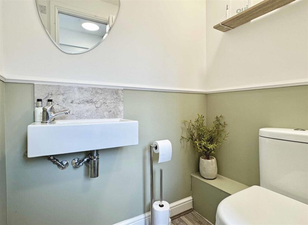 Additional property image - Dunoon Close, Braintree