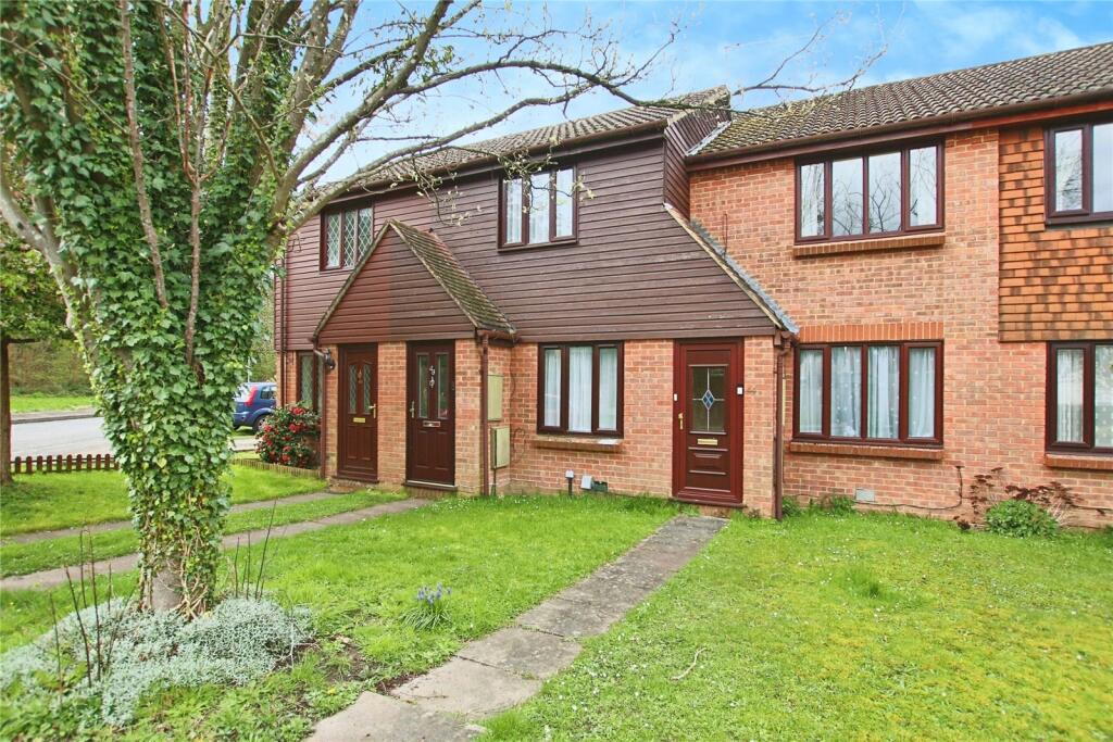 2 bedroom house for sale in Mendip Road, Forest Park, Bracknell