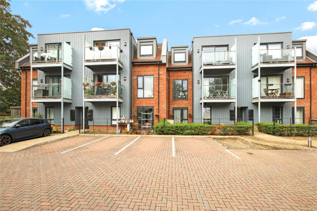 Main image of property: Harmans House, Broad Lane, BRACKNELL, RG12