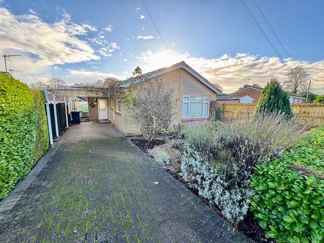 Main image of property: 4 Lyndon Crescent Louth LN11 0BJ