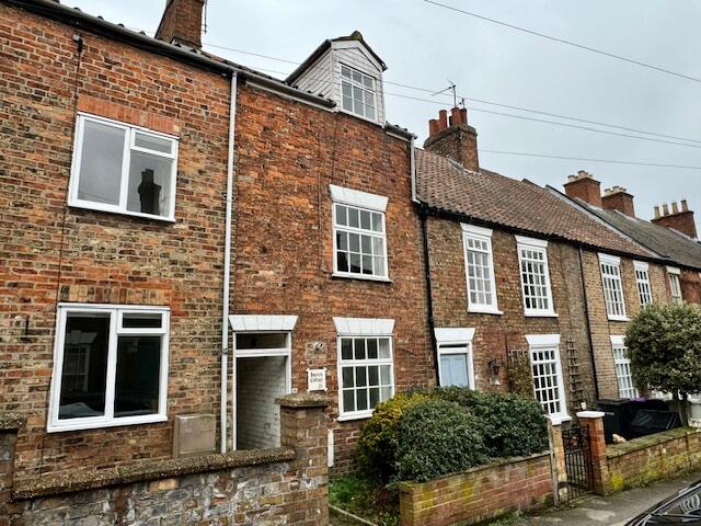 1 bedroom terraced house