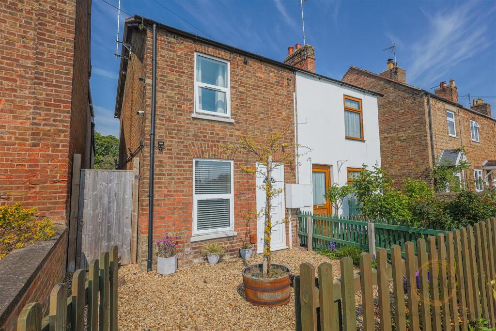 Main image of property: Peterborough Road, Crowland, Peterborough
