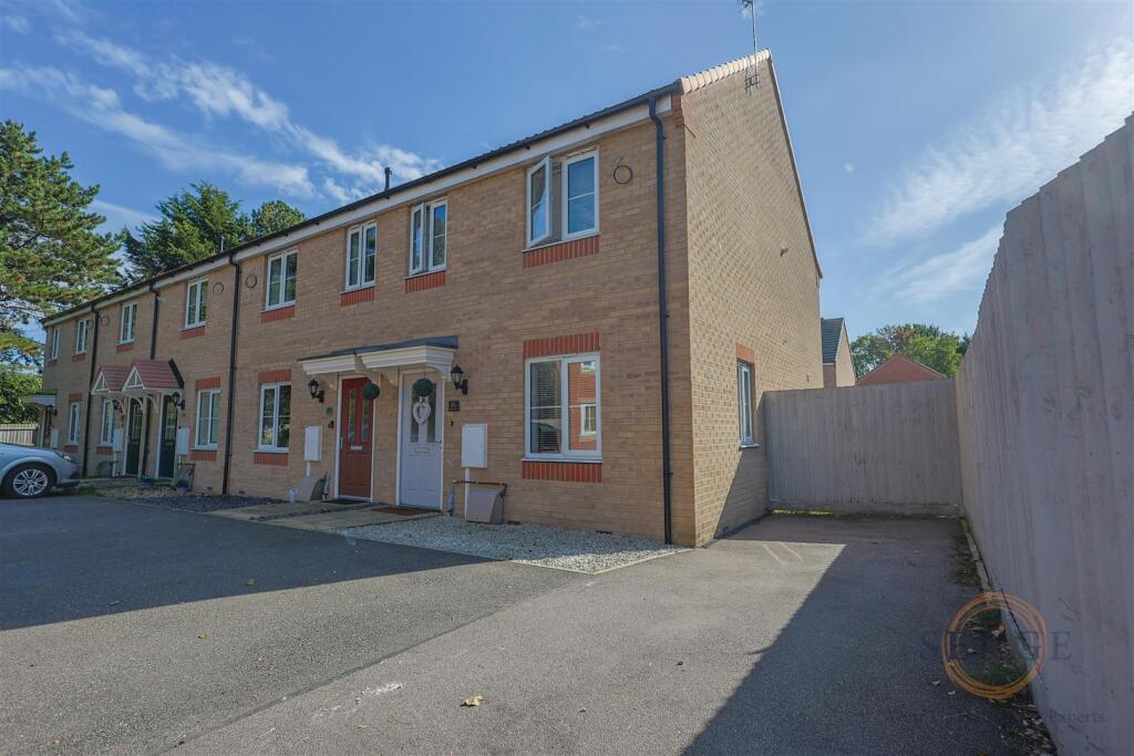 Main image of property: Viscount Close, Pinchbeck, Spalding