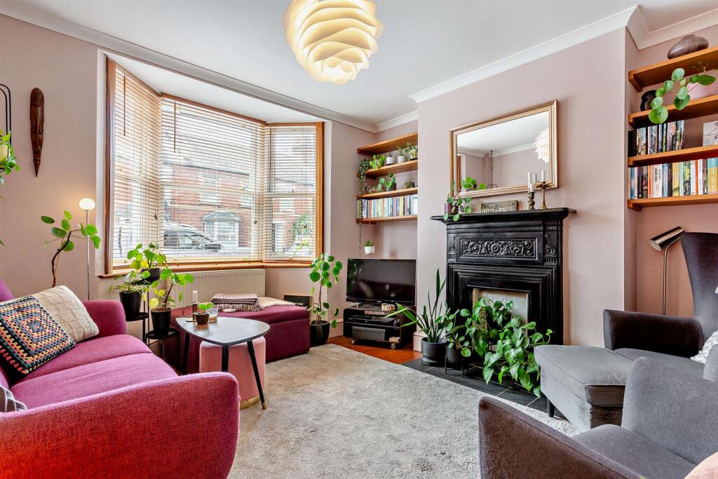 Main image of property: Central Cirencester