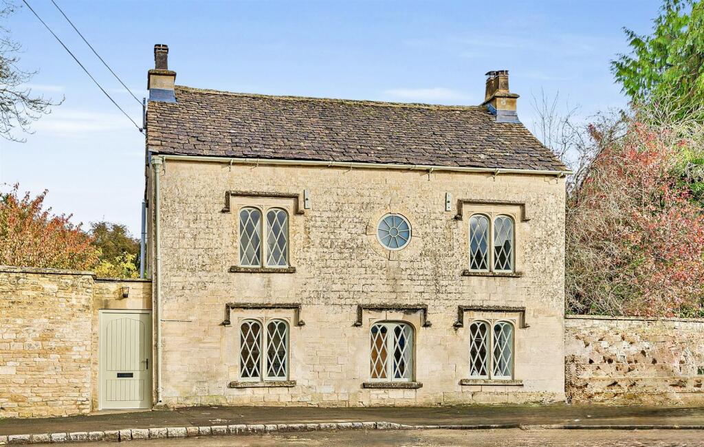 Main image of property: Avening, Gloucestershire