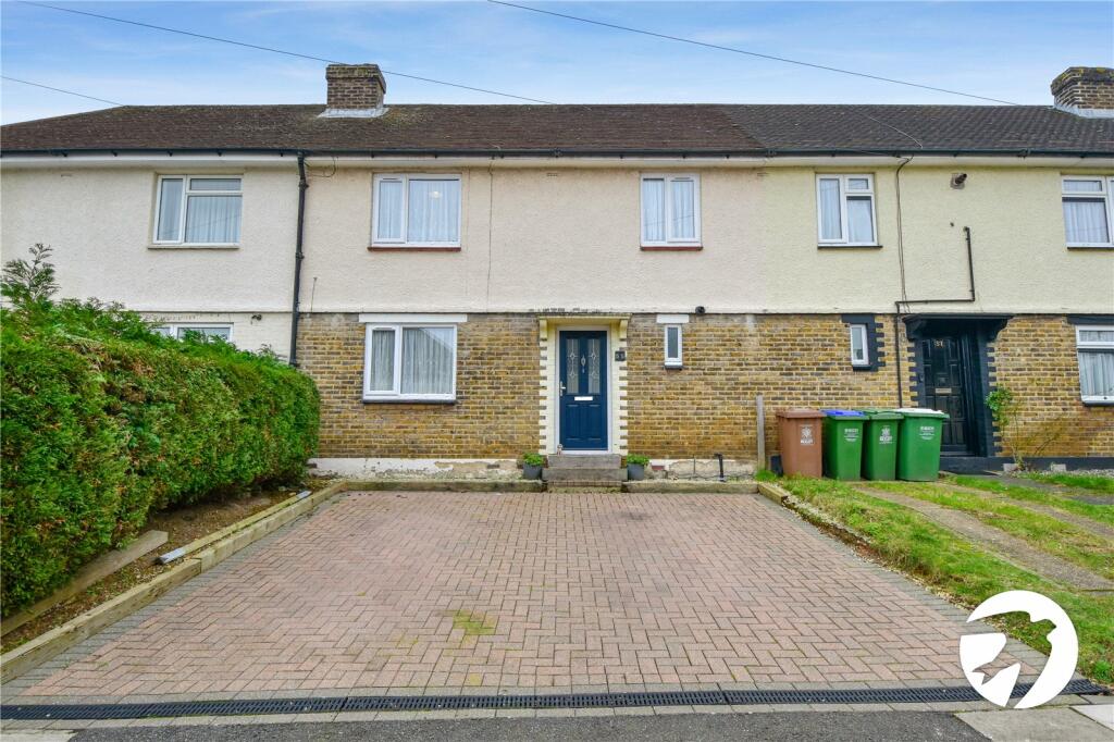 2 bedroom terraced house for sale in Hillside Road, Crayford, Kent, DA1