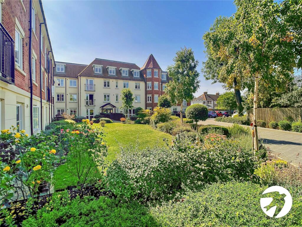 1 bedroom flat for sale in King Edward Avenue, Dartford, Kent, DA1