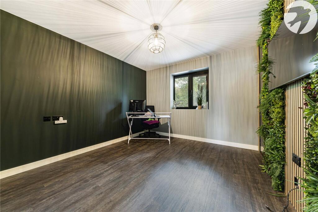 Additional property image - Castle Hill, Hartley, Longfield, Kent, DA3
