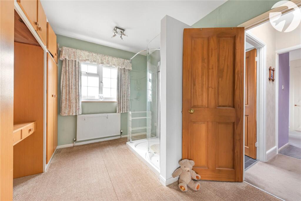 Additional property image - Gore Road, Dartford, Kent, DA2
