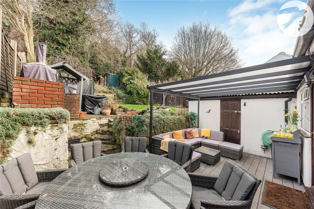 Additional property image - Coombfield Drive, Darenth, Kent, DA2