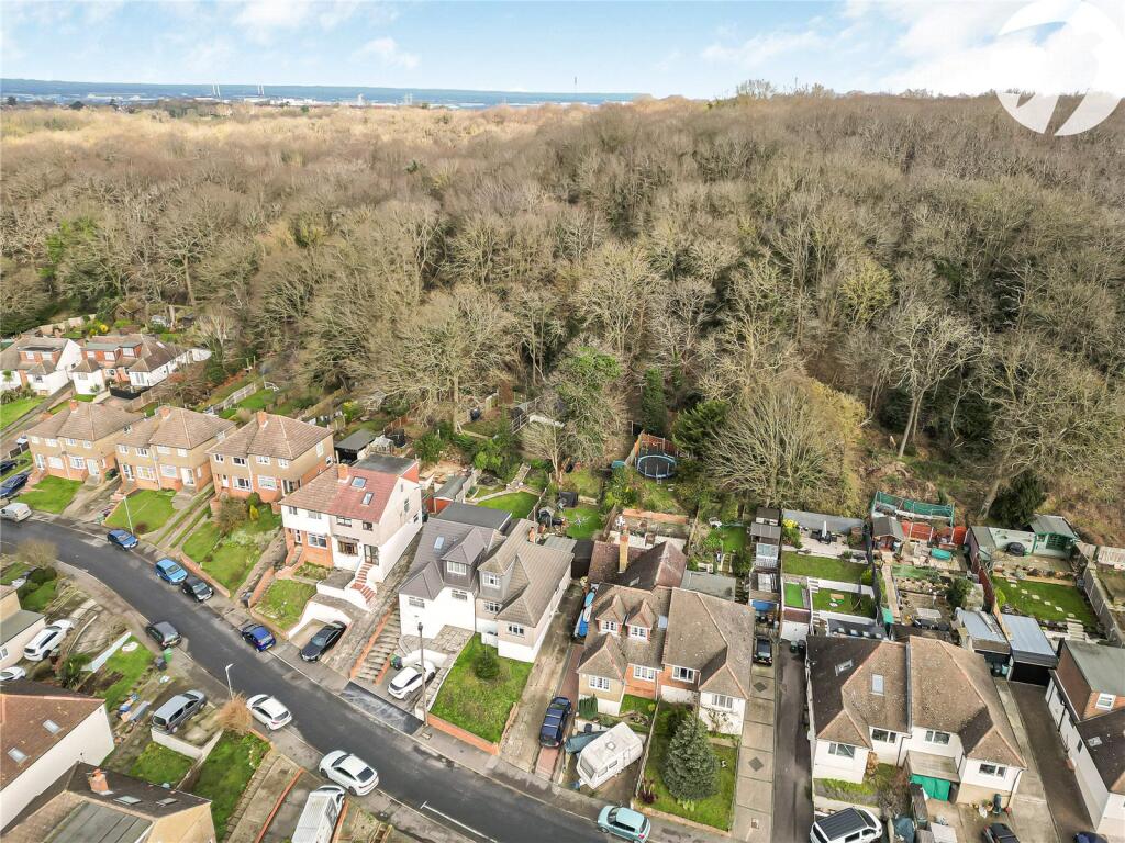 Additional property image - Coombfield Drive, Darenth, Kent, DA2
