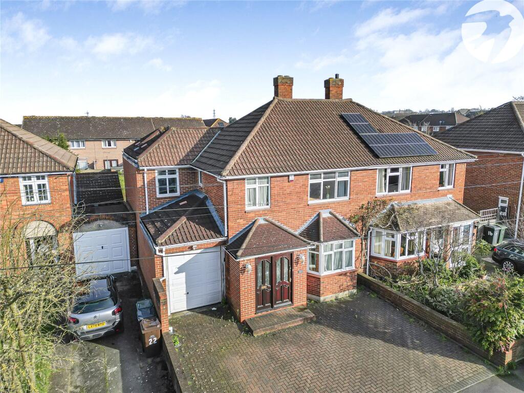 5 bedroom semi-detached house