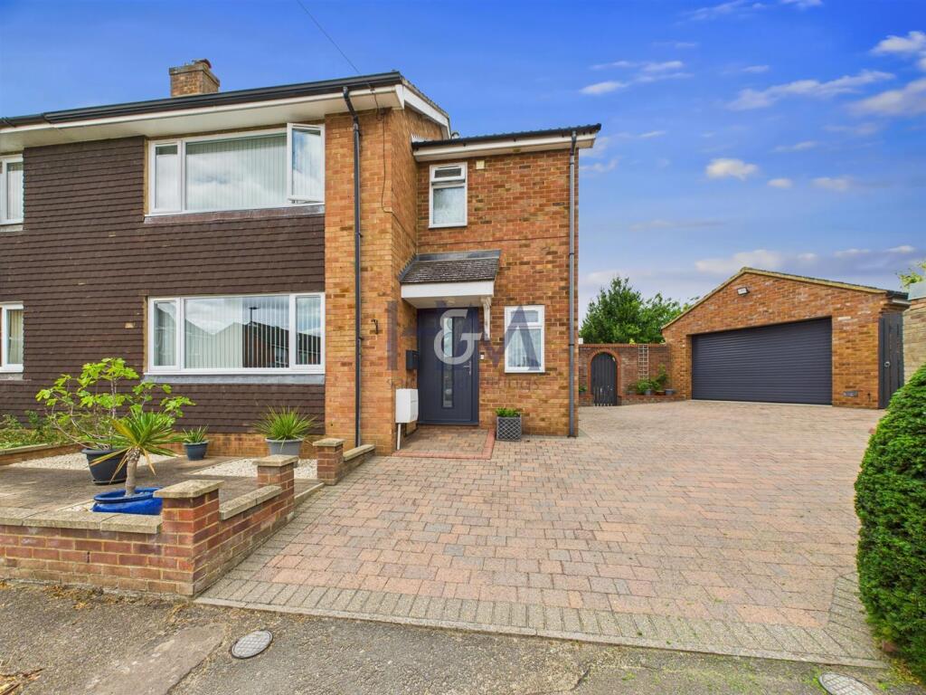 Main image of property: Catherines Close, Potton